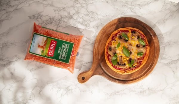 Duru Kırmızı Mercimek ile Pizza Tarifi