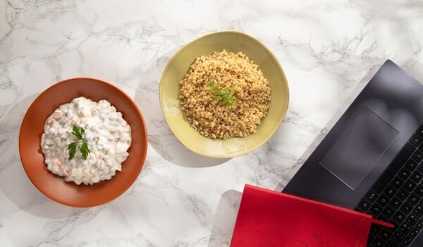 Duru Pratik Tereyağlı Bulgur Pilavı ve Rus Salatası Tarifi