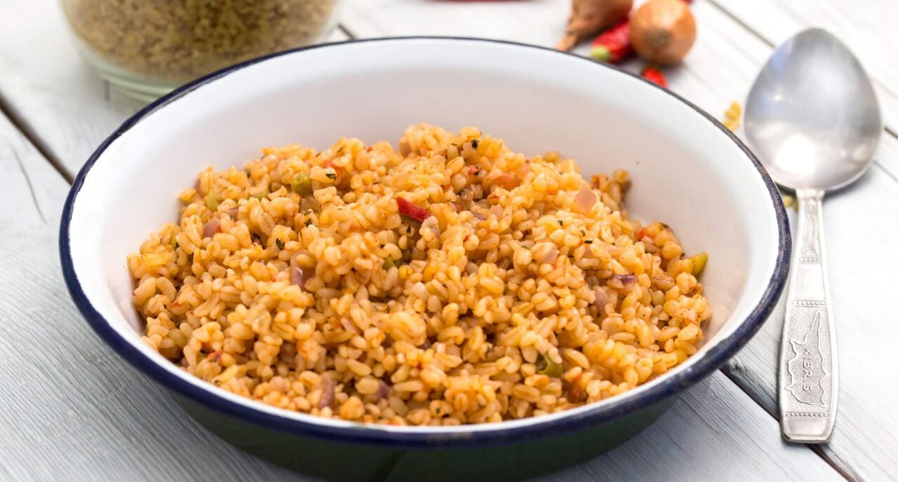 Kıymalı Bulgur Pilavı Tarifi