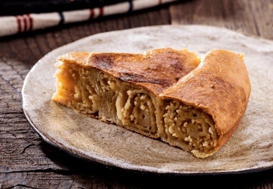 Bulgurlu Ekşimikli Kol Böreği Tarifi
